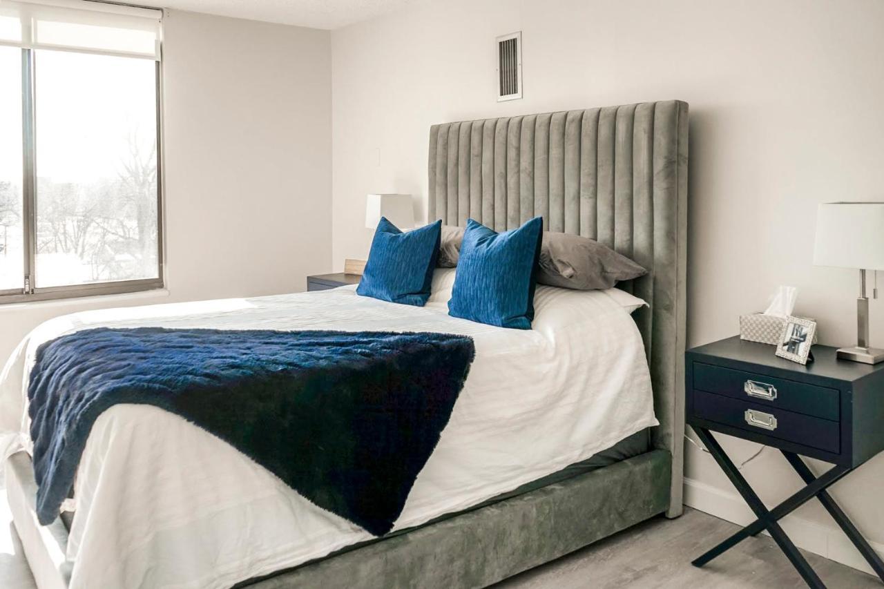 Short Term Rentals At The Park At Trowbridge Senior Community 绍斯菲尔德 外观 照片