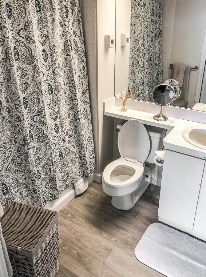 Short Term Rentals At The Park At Trowbridge Senior Community 绍斯菲尔德 外观 照片